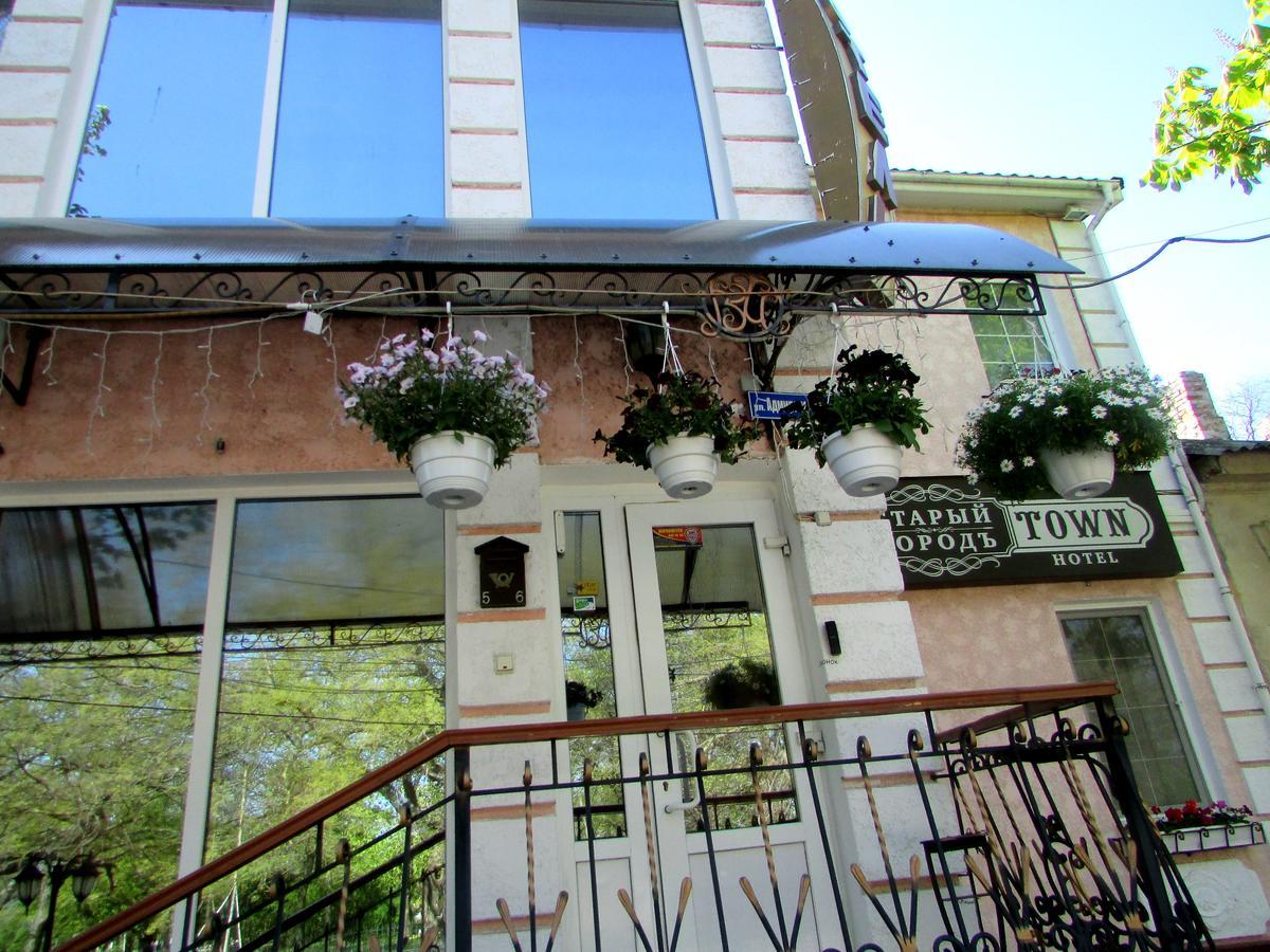 Old Town Hotell Izmail Eksteriør bilde